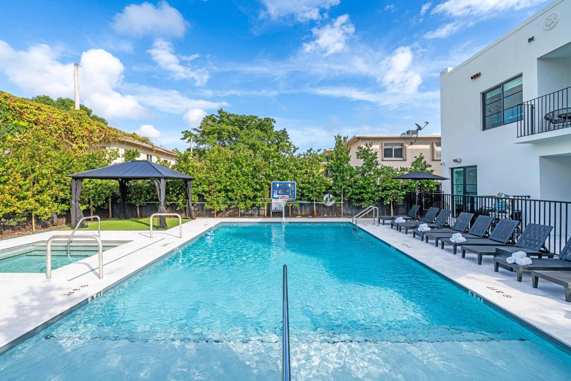 Ferienwohnung Lux Retreat By Renzzi Miami Exterior foto